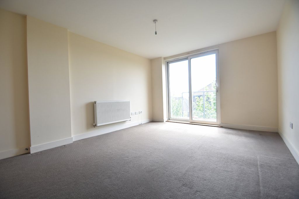 Property photo 3 of 11 Picture No. 13