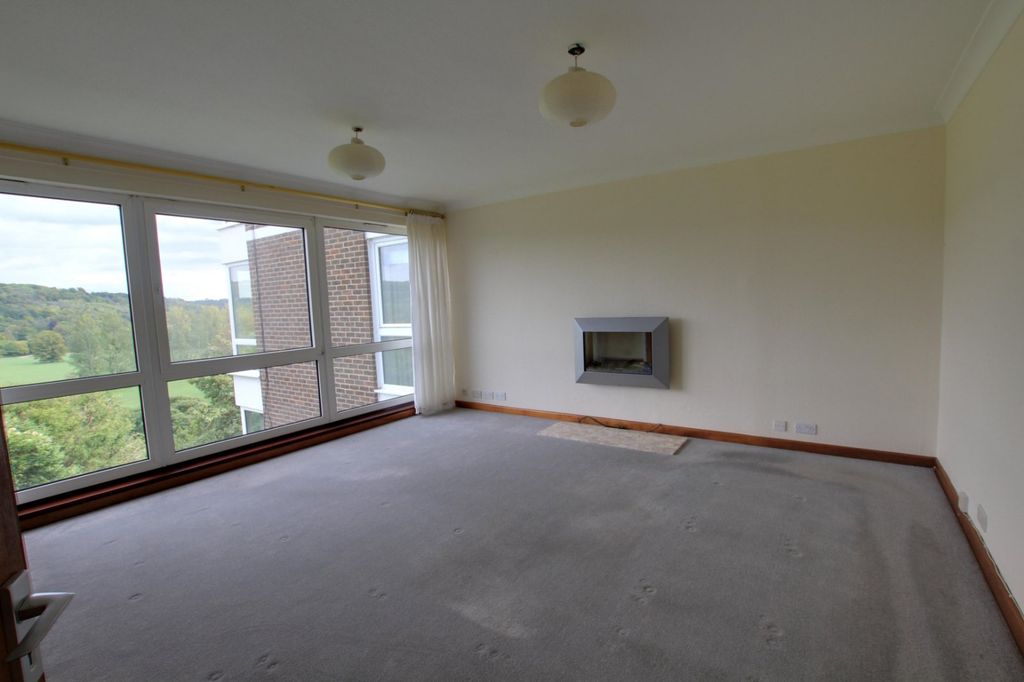 Property photo 3 of 14 Picture No. 17