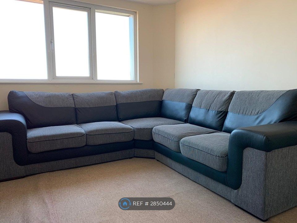 Property photo 2 of 21 Current Living Room Sofa