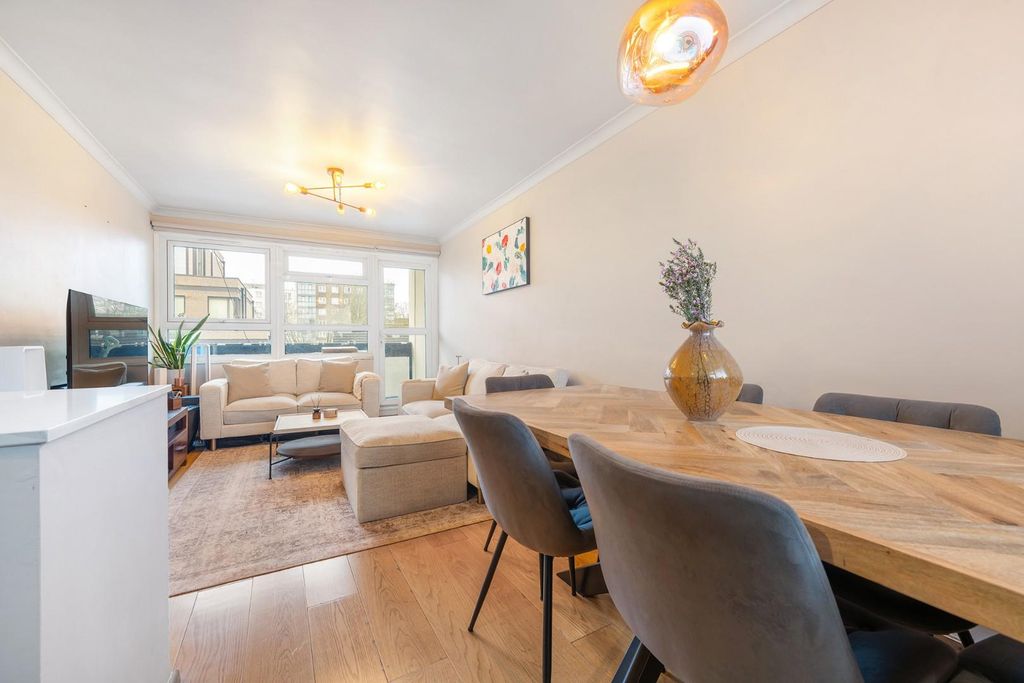 Property photo 2 of 13 Reception-Kitchen (4).Jpg