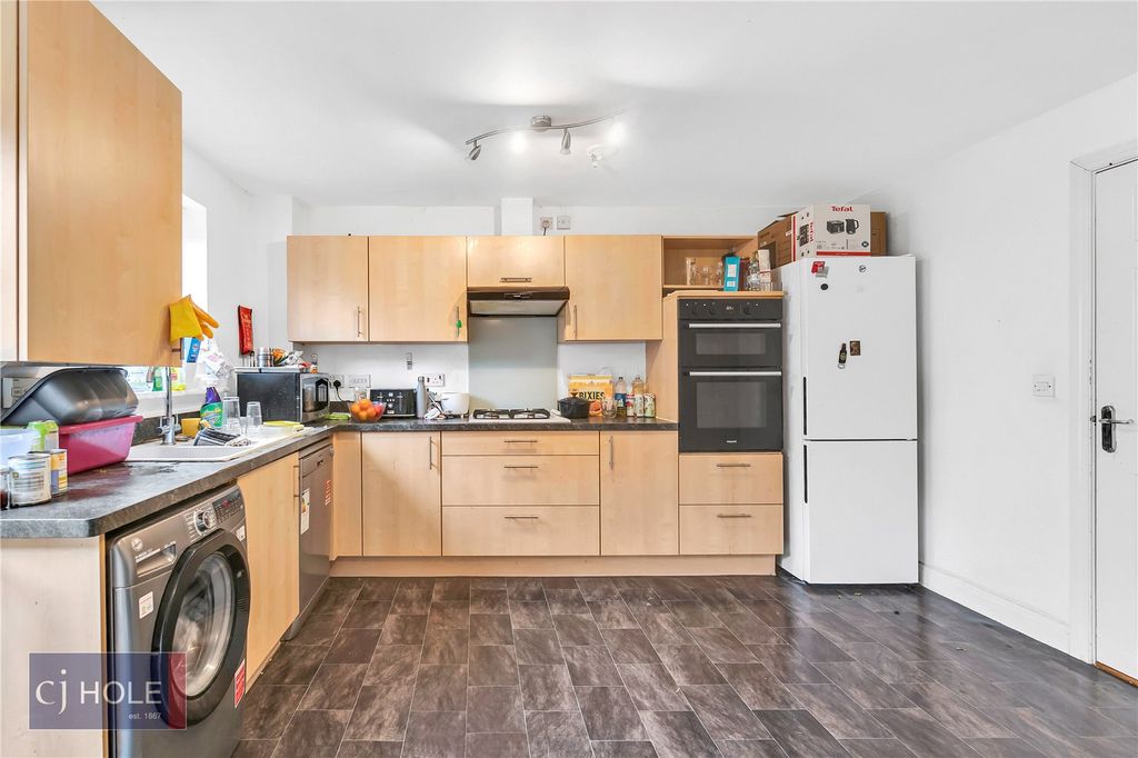 Property photo 1 of 23 Picture No. 07