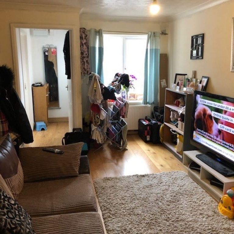 Property photo 3 of 3