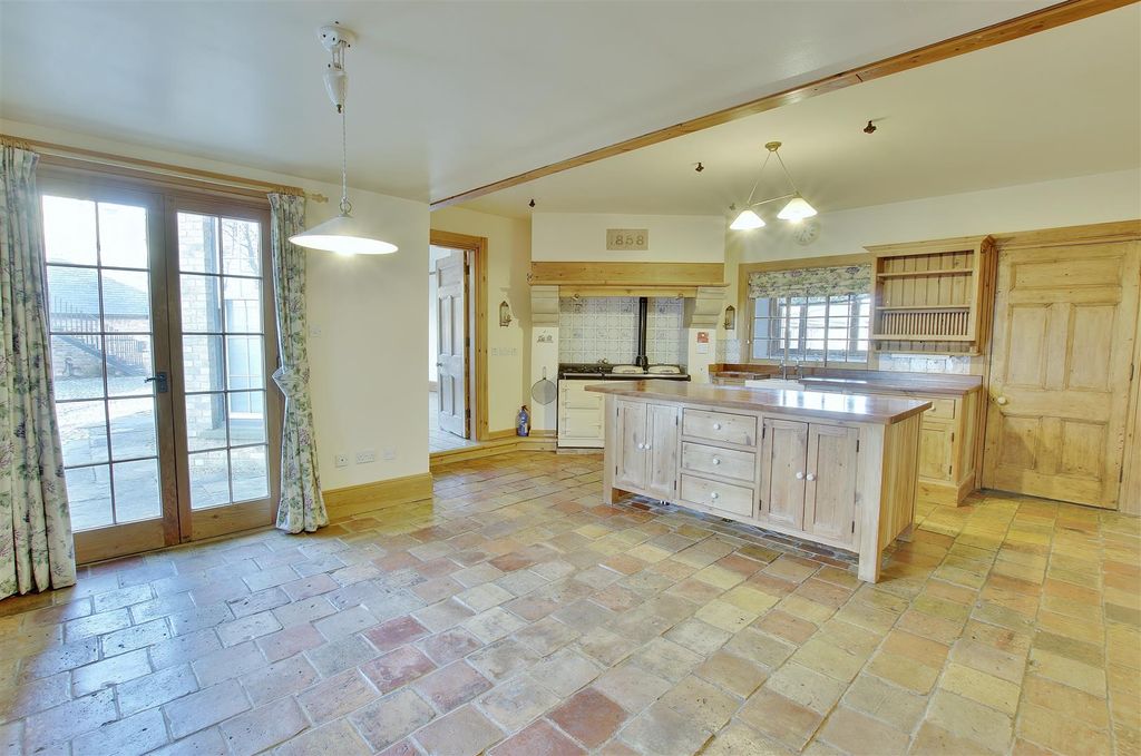 Property photo 2 of 9 Img_3281_53_Original.Jpg