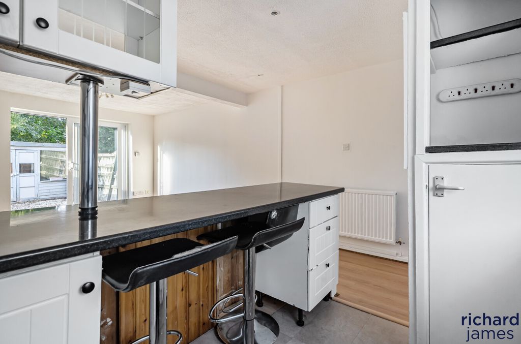 Property photo 3 of 10 cc42c8406c854903A3511A1000F9A934