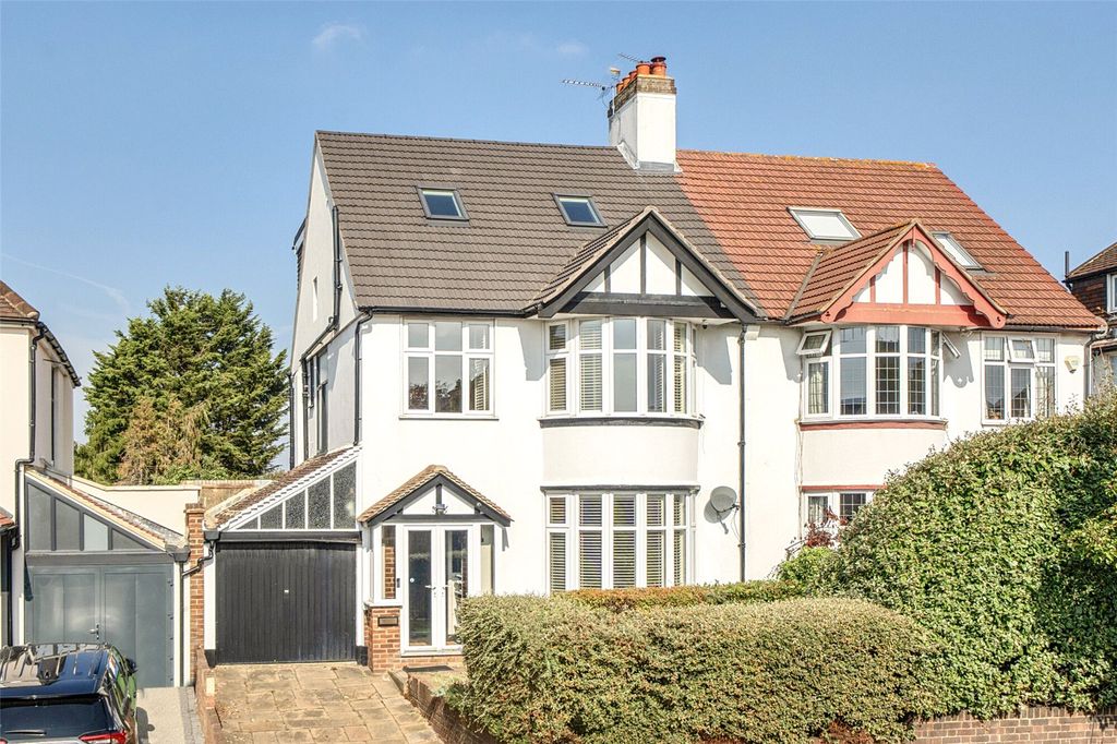 Property photo 1 of 25 Picture No. 69