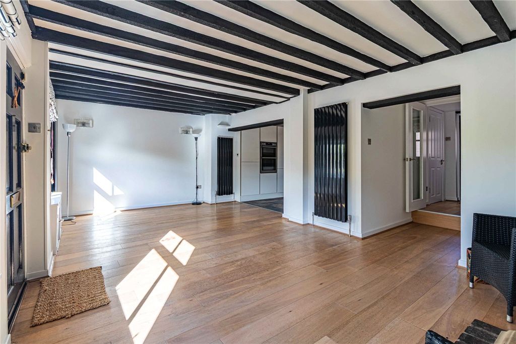 Additional image 10 of 4 bed terraced house to rentThe Old Bakery, Grange Road, Letchmore Heath WD25