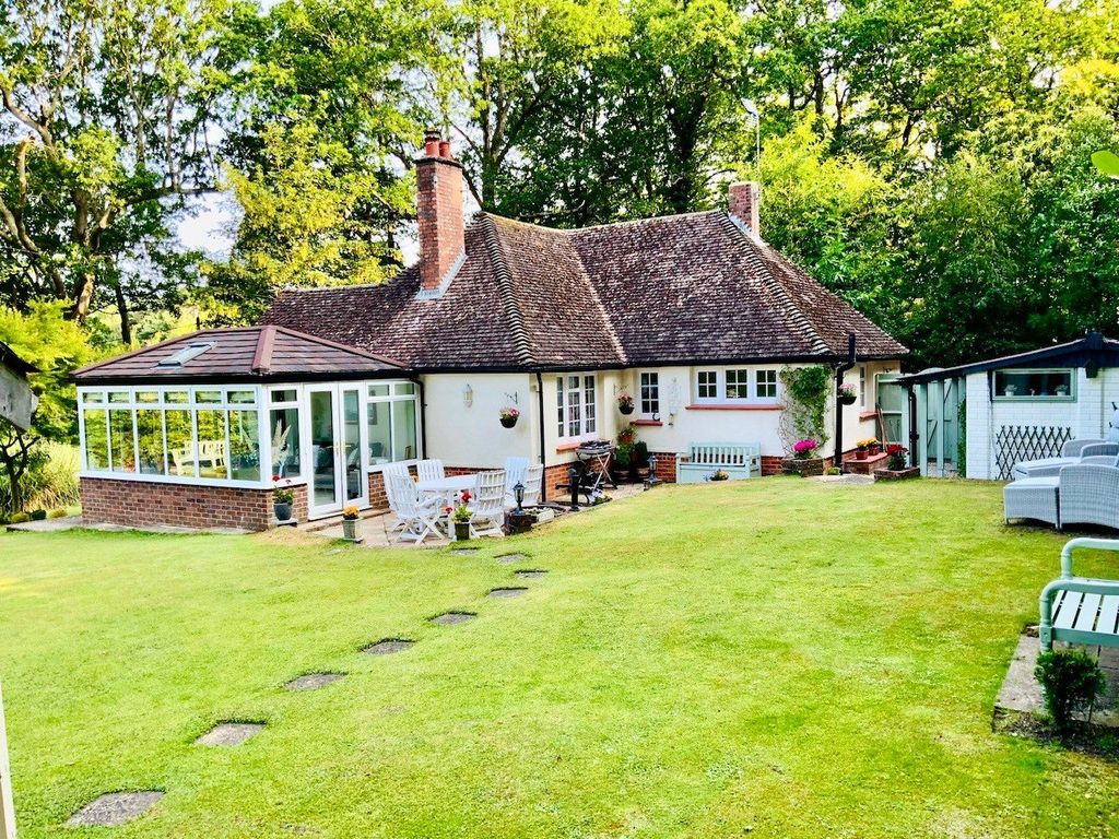 Property photo 2 of 28 Picture No. 64