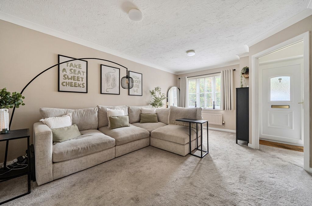 Property photo 2 of 27 1477852-26-6A313d...