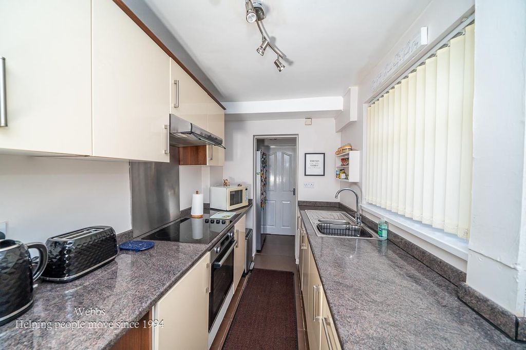 Property photo 2 of 24 Webbs-14.Jpg