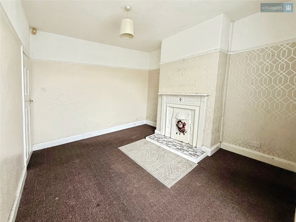 Property photo 3 of 13 Picture No. 11