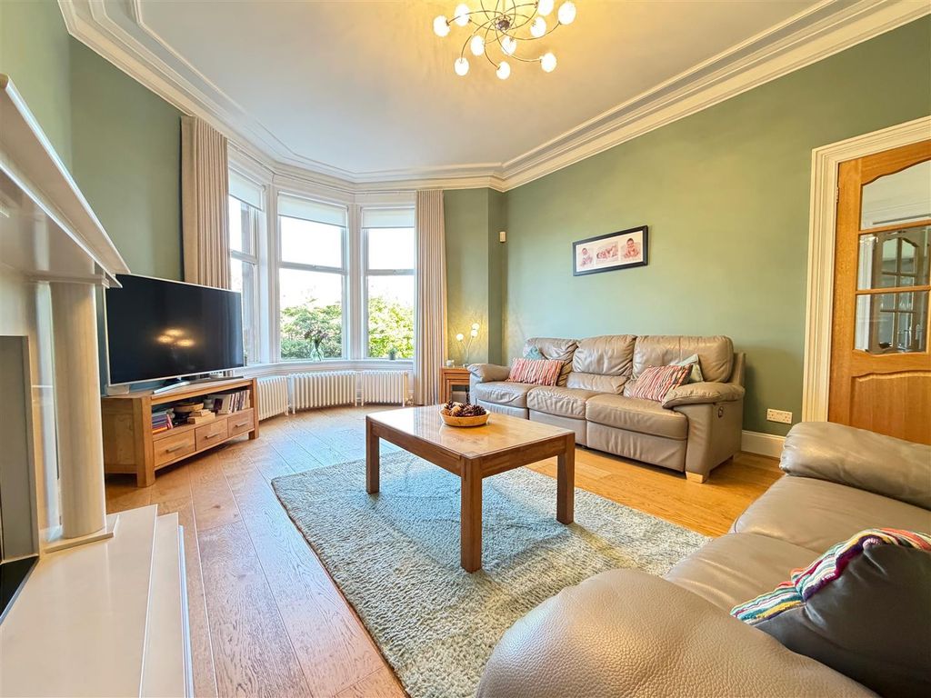 Property photo 3 of 26 Formal Lounge