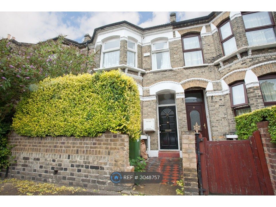 Property photo 2 of 11