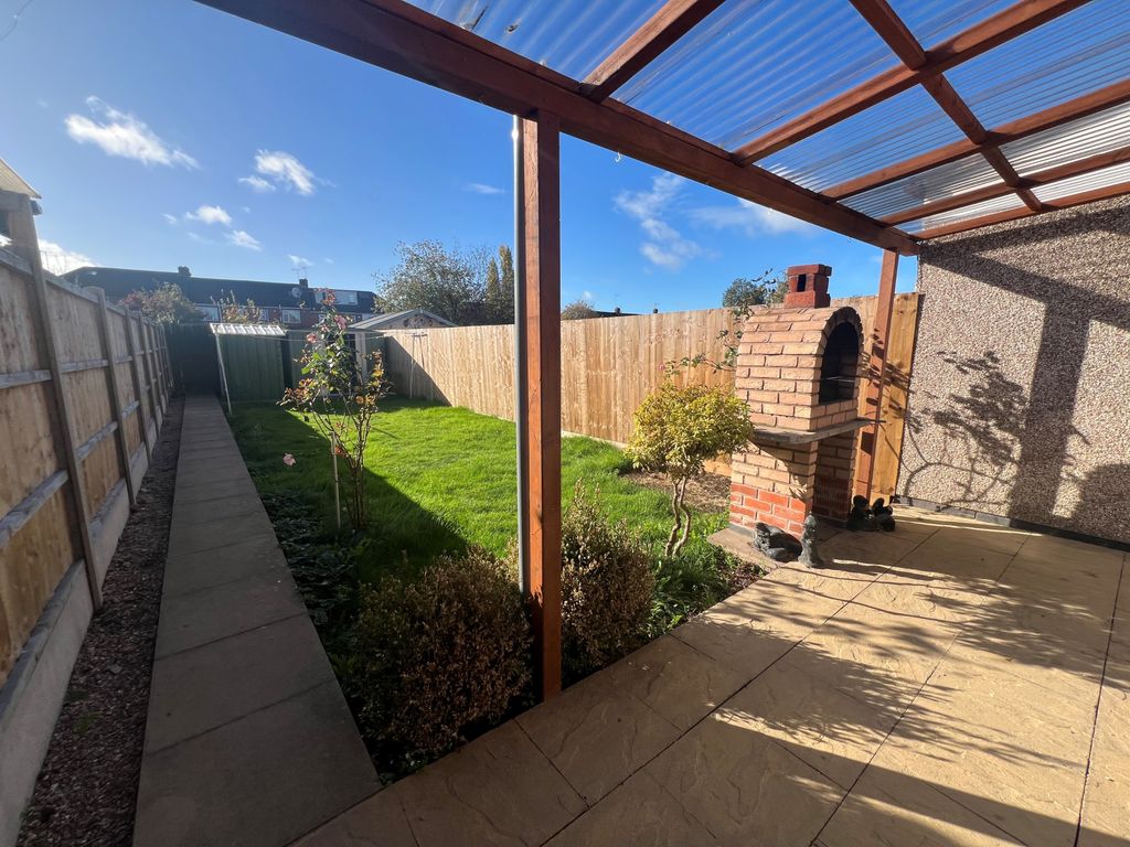 Property photo 2 of 23