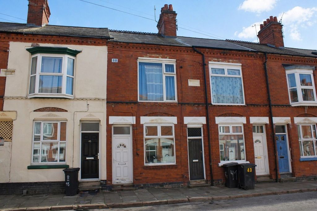 Property photo 1 of 10