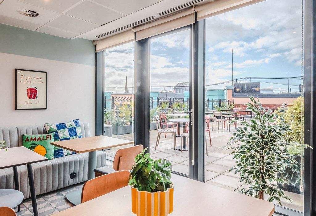 Property photo 3 of 8 Breakout Space