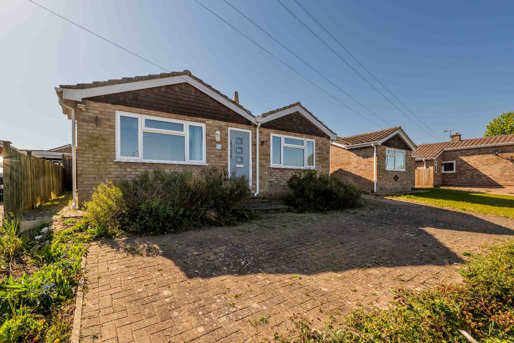 Property photo 1 of 23 4235783