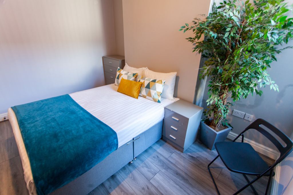 Property photo 1 of 12 Img_8505