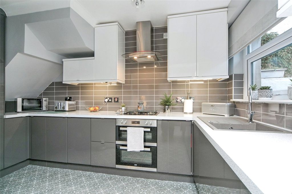 Property photo 1 of 34 Picture No. 34