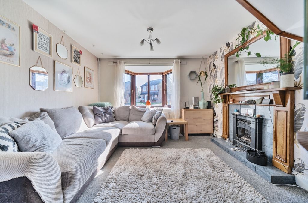 Property photo 2 of 21 1270725 (2)