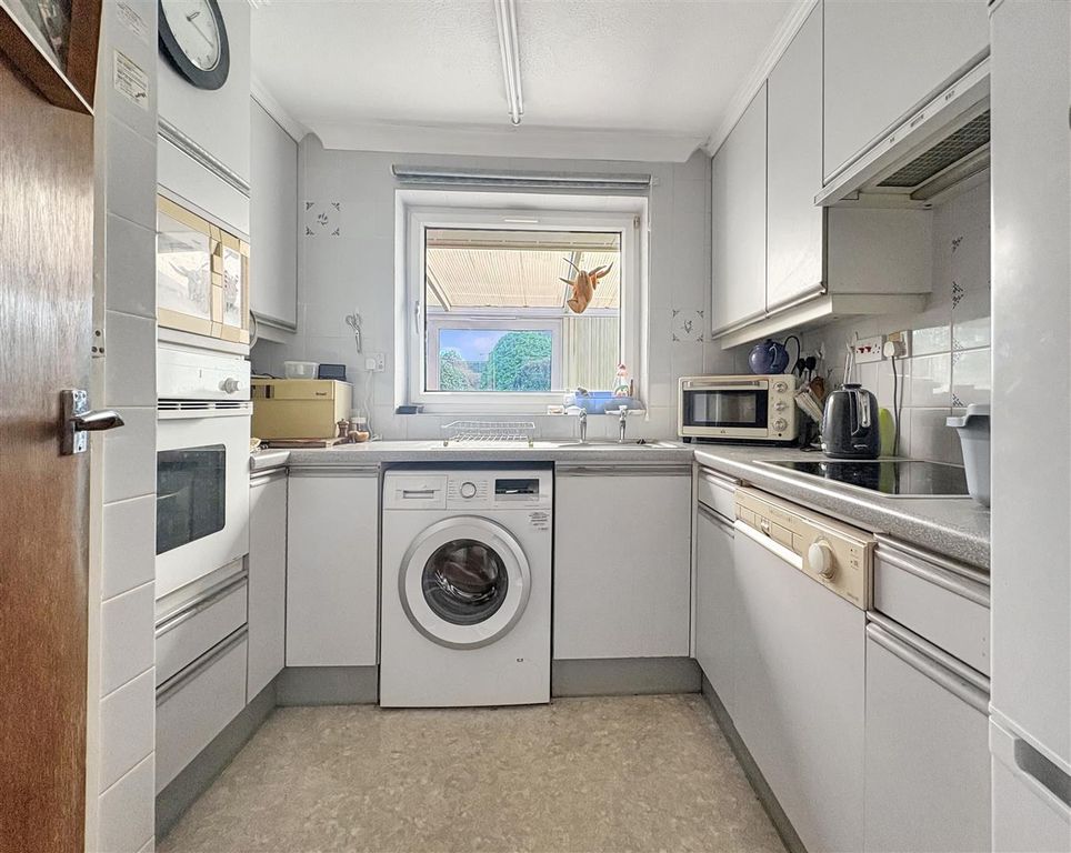 Property photo 3 of 12 E5d5d65d994Cee0534Eaa5A824B505B0Eecf1Eb4.Jpg