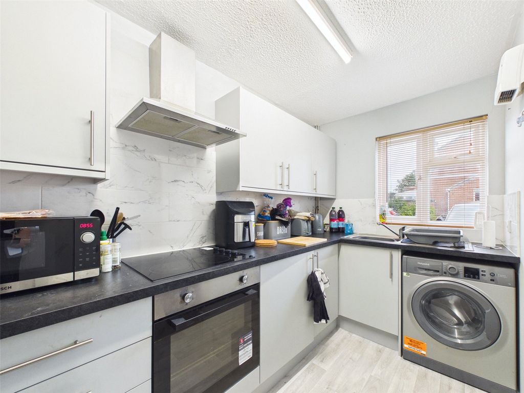 Property photo 2 of 10 Picture No. 06