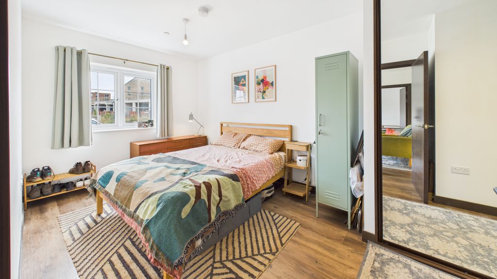 Property photo 3 of 9