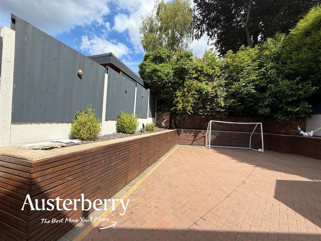 Property photo 3 of 4 Img_8844.Jpg