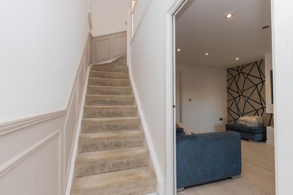 Property photo 3 of 26 Reception Hall