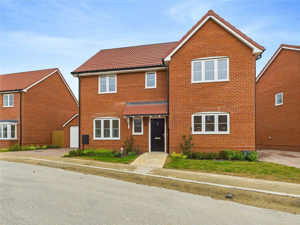 Property photo 3 of 12 3 - Picture No. 15