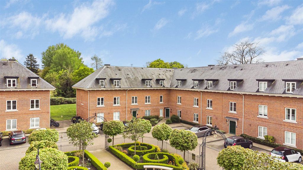 Property photo 1 of 6 53_30084.Jpg