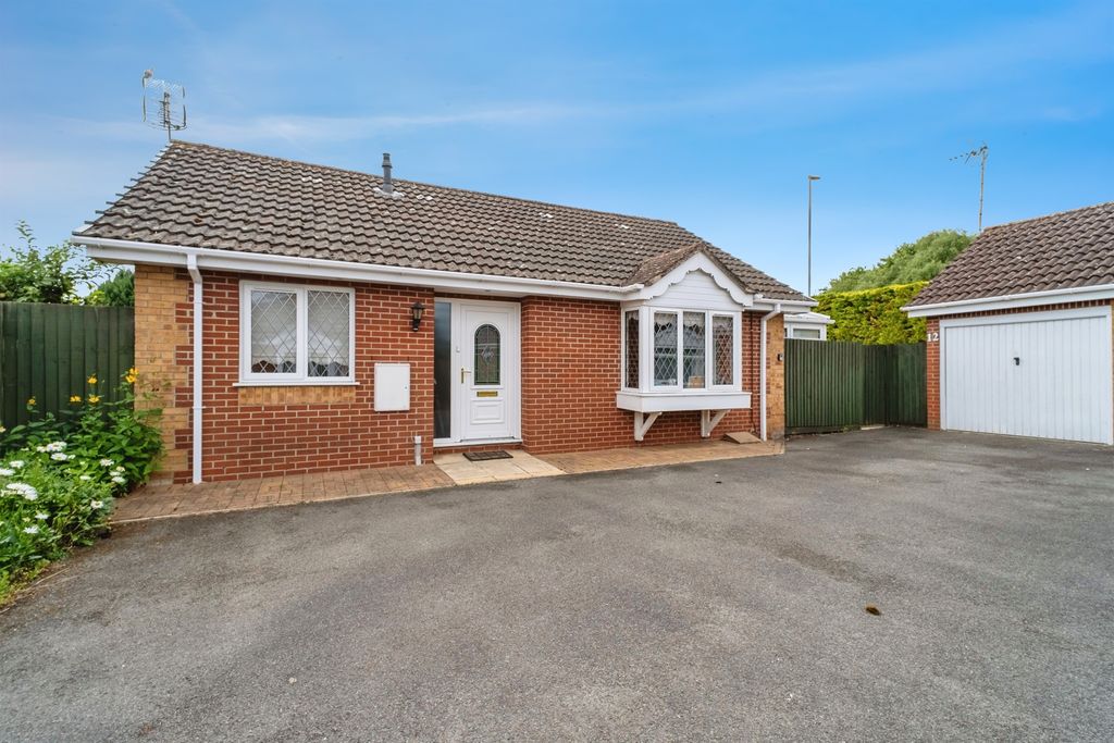 Property photo 1 of 15