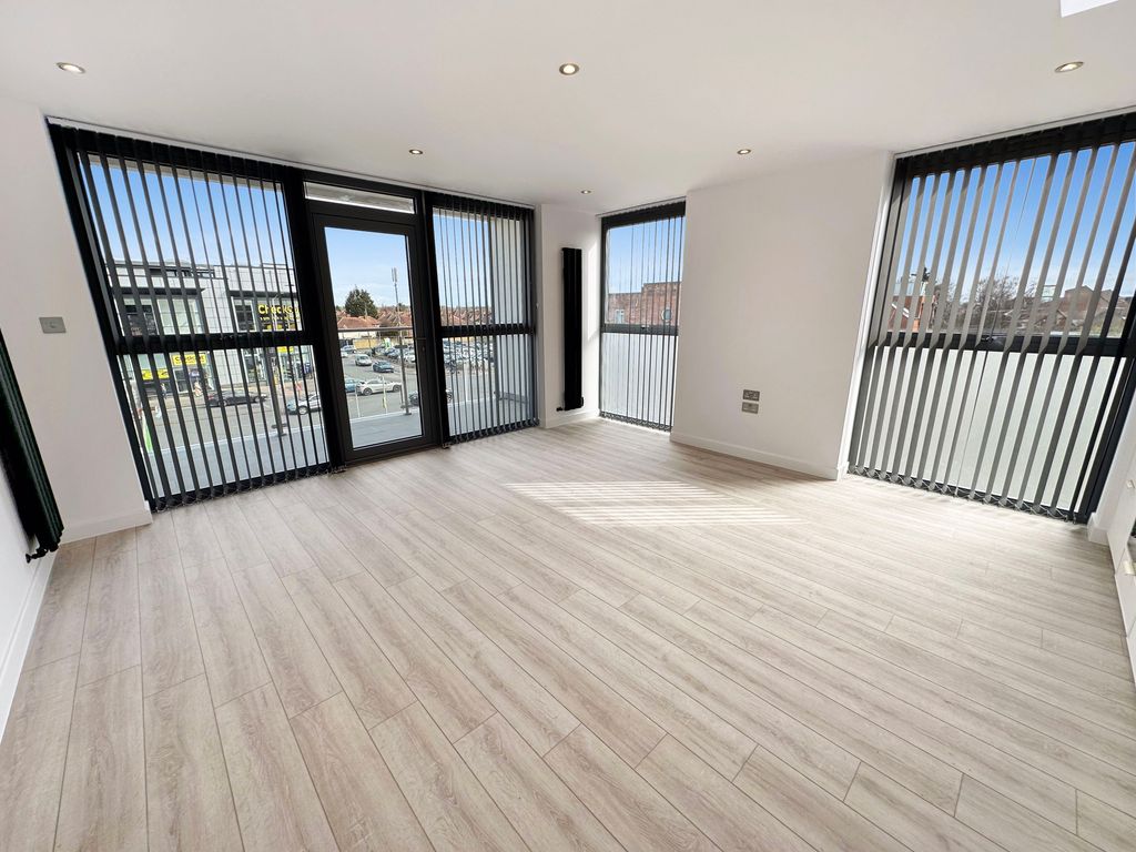 Property photo 1 of 5 Photo 7