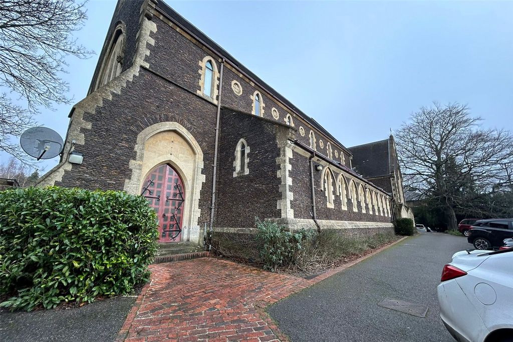 Property photo 1 of 10 Picture No. 04