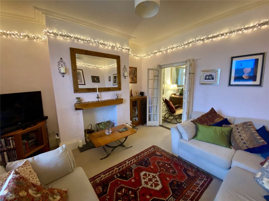 Property photo 3 of 21 Picture No. 44