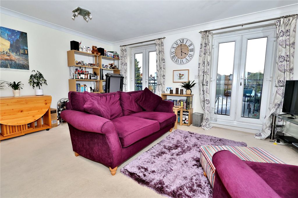 Property photo 2 of 12 Picture No. 05