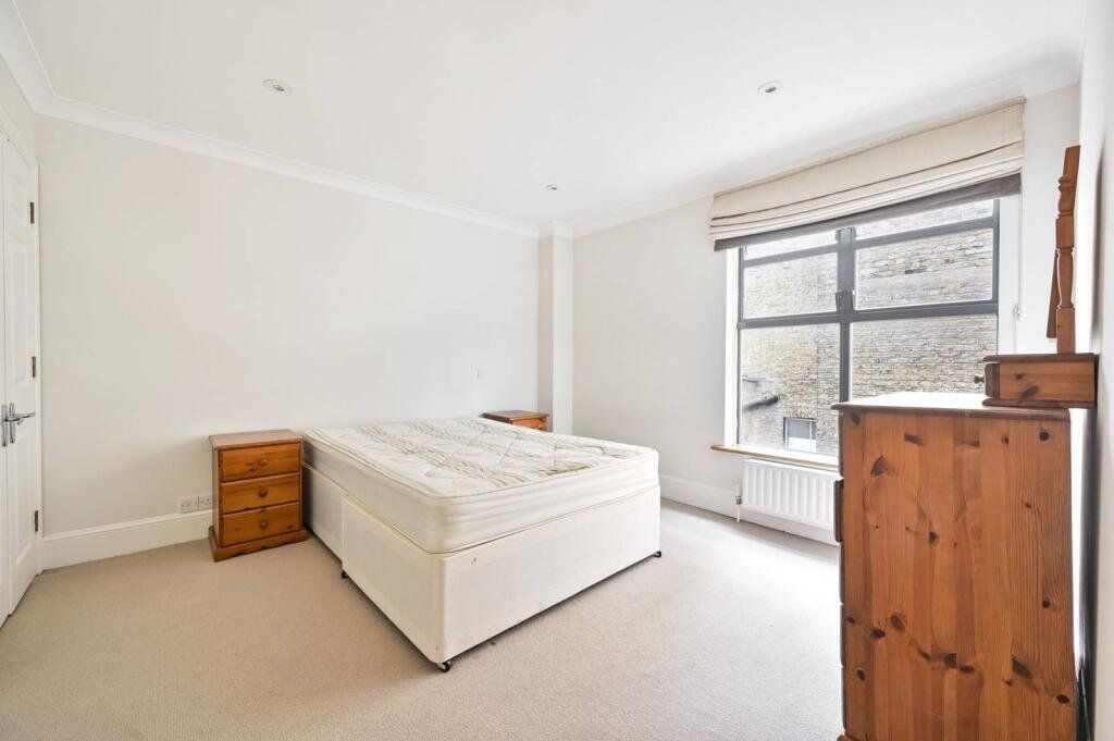 Property photo 3 of 9