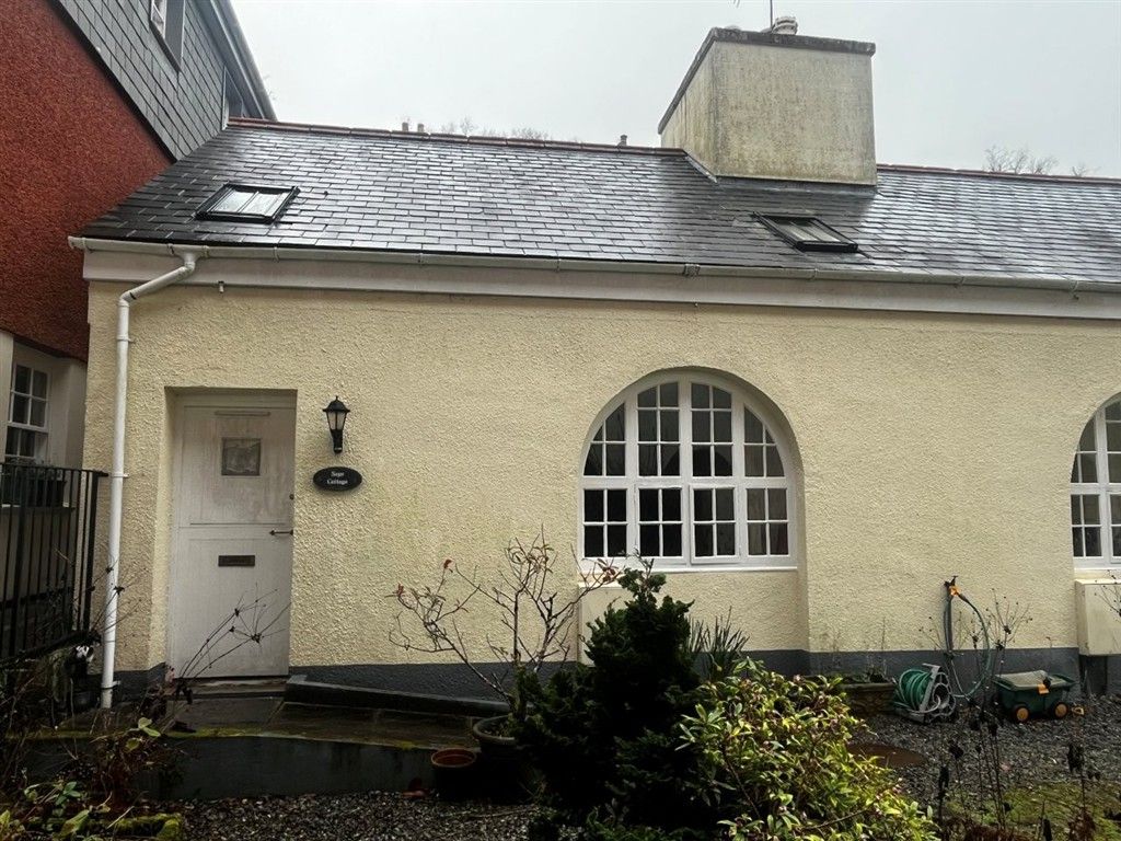 Property photo 1 of 13