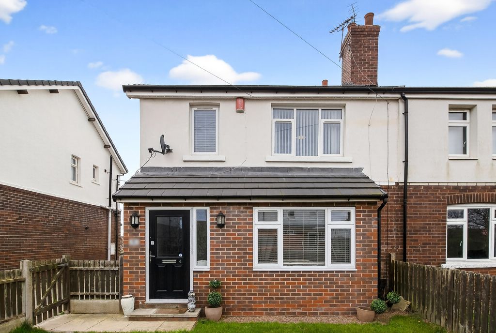 Property photo 1 of 9