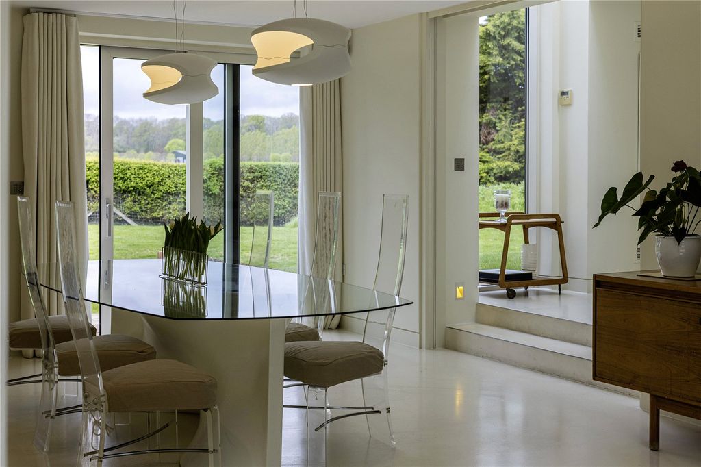 Additional image 18 of 6 bed detached house for saleWinter Hill Road, Cookham Dean, Maidenhead, Berkshire SL6