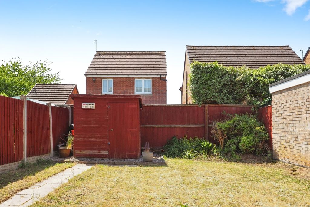 Property photo 2 of 17 Photo