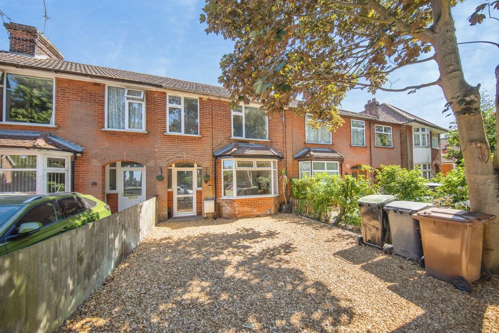Property photo 1 of 15