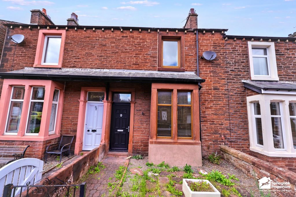 Property photo 1 of 11 Front View