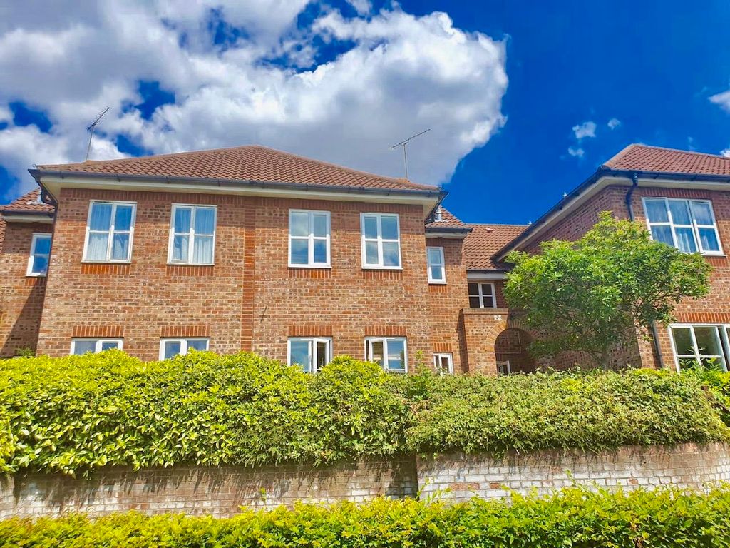 Property photo 1 of 2 Image