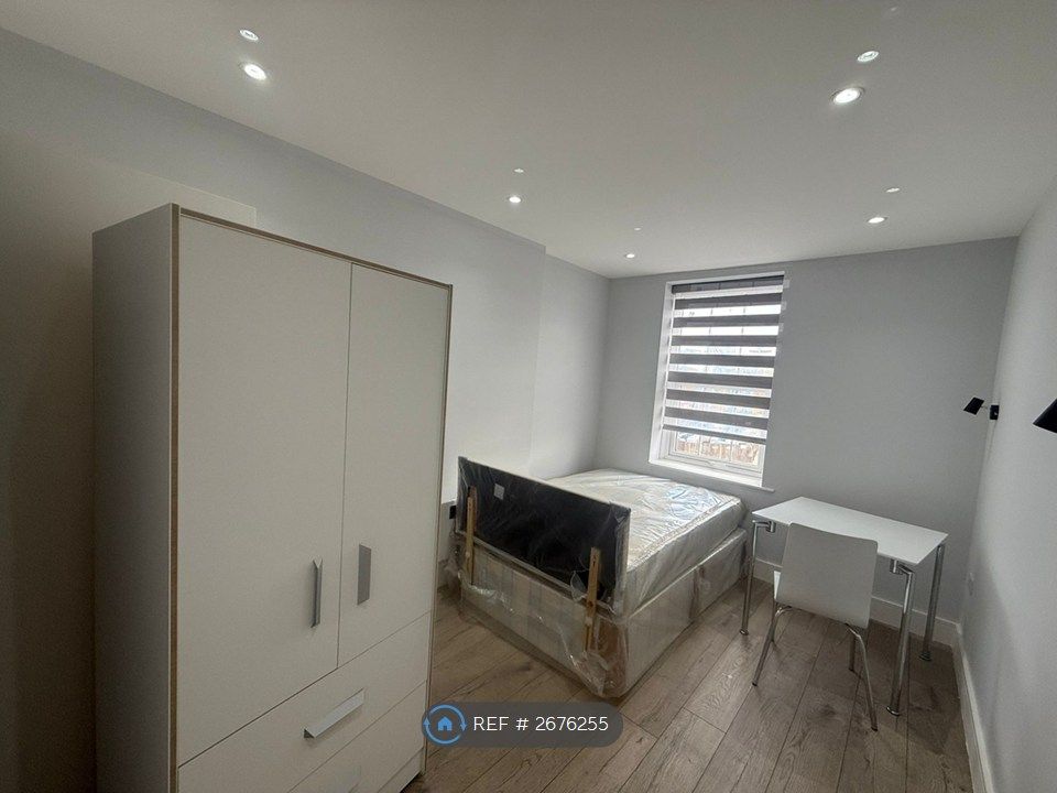 Property photo 3 of 4