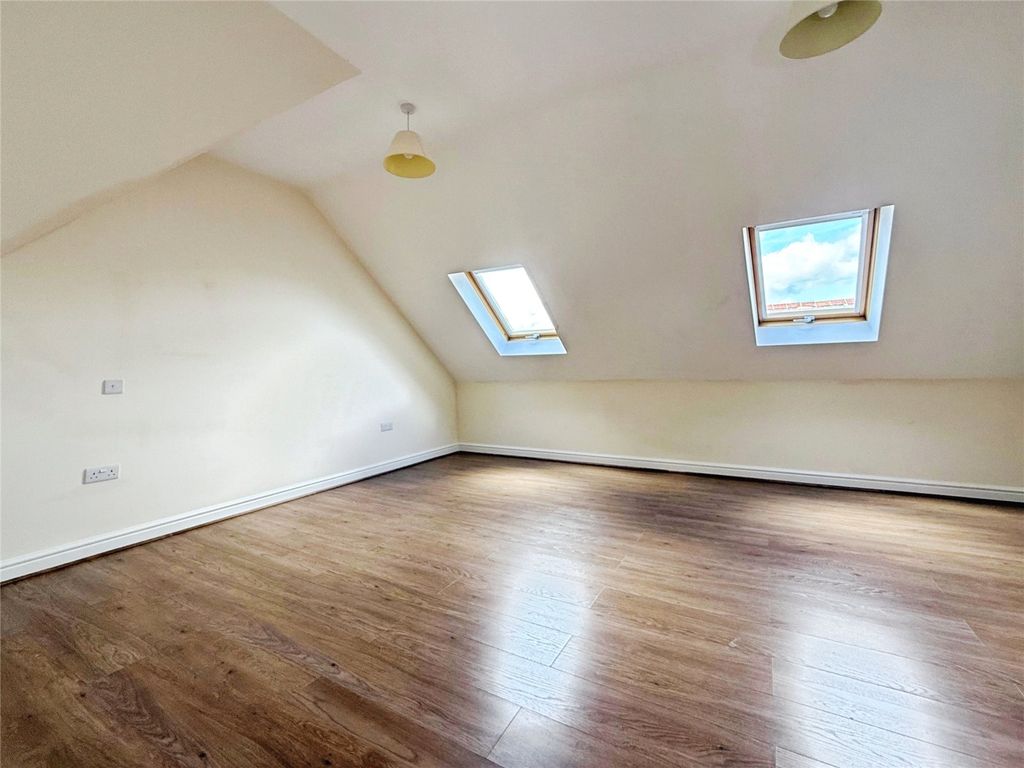 Property photo 3 of 10 Picture No. 07