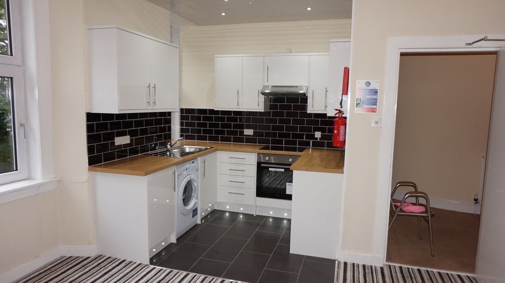 Property photo 2 of 17 Gallery