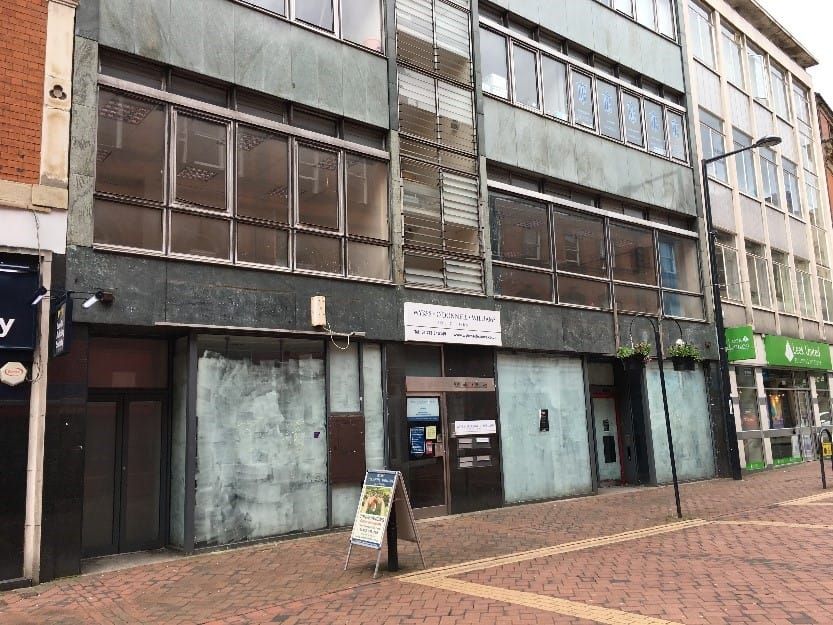 Property photo 1 of 4