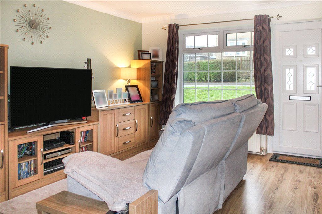 Property photo 2 of 10 Sitting Room