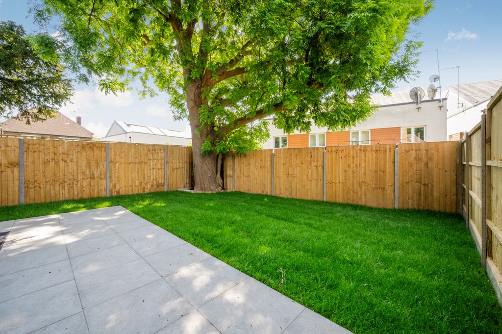Property photo 1 of 15 Picture No. 08