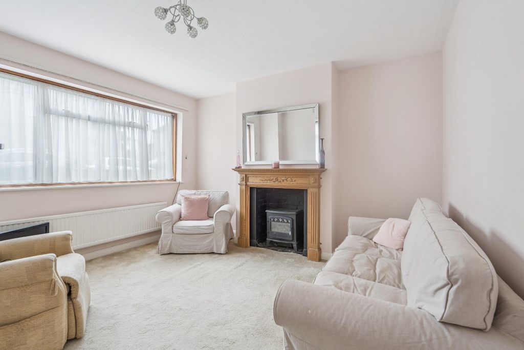 Property photo 3 of 9